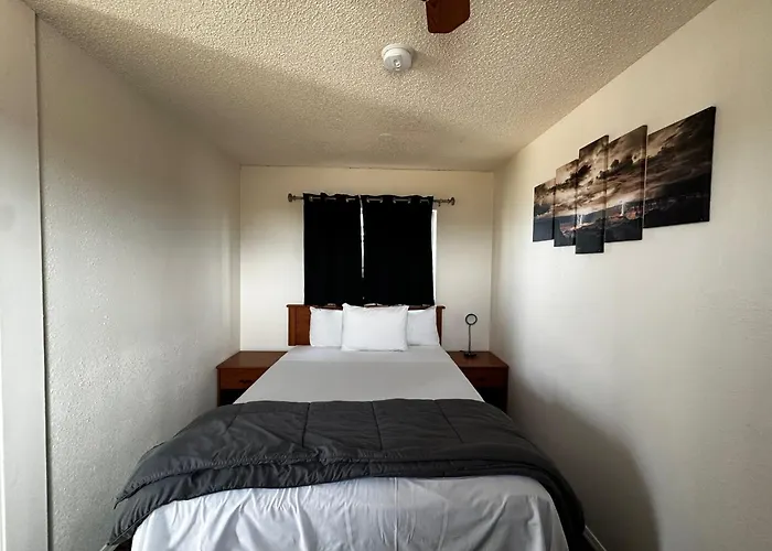 071A Private Studio Near South Rim Sleeps 6- No Kitchen